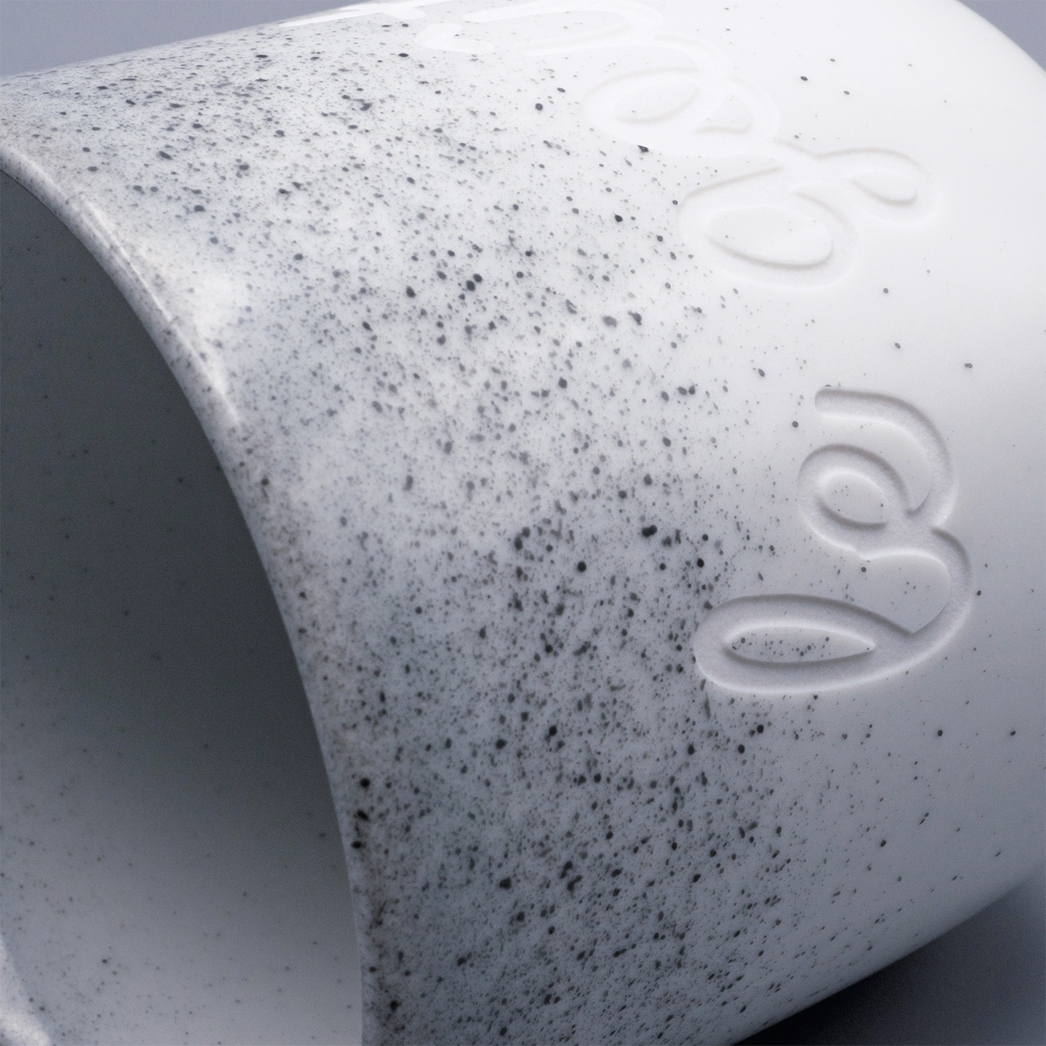 Porzellanbecher "Istanbul M" mit Retro Spritzung & Gravur Made in Europe